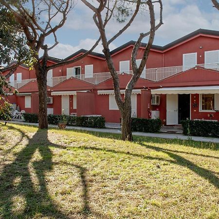 Appartamento Boboba Marina Di Pisa Kültér fotó